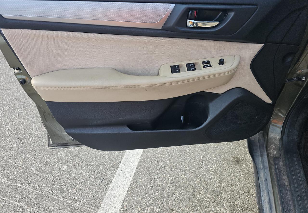 Subaru Outback  2015