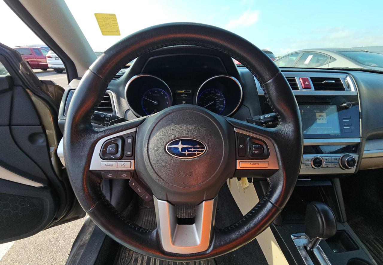 Subaru Outback  2015