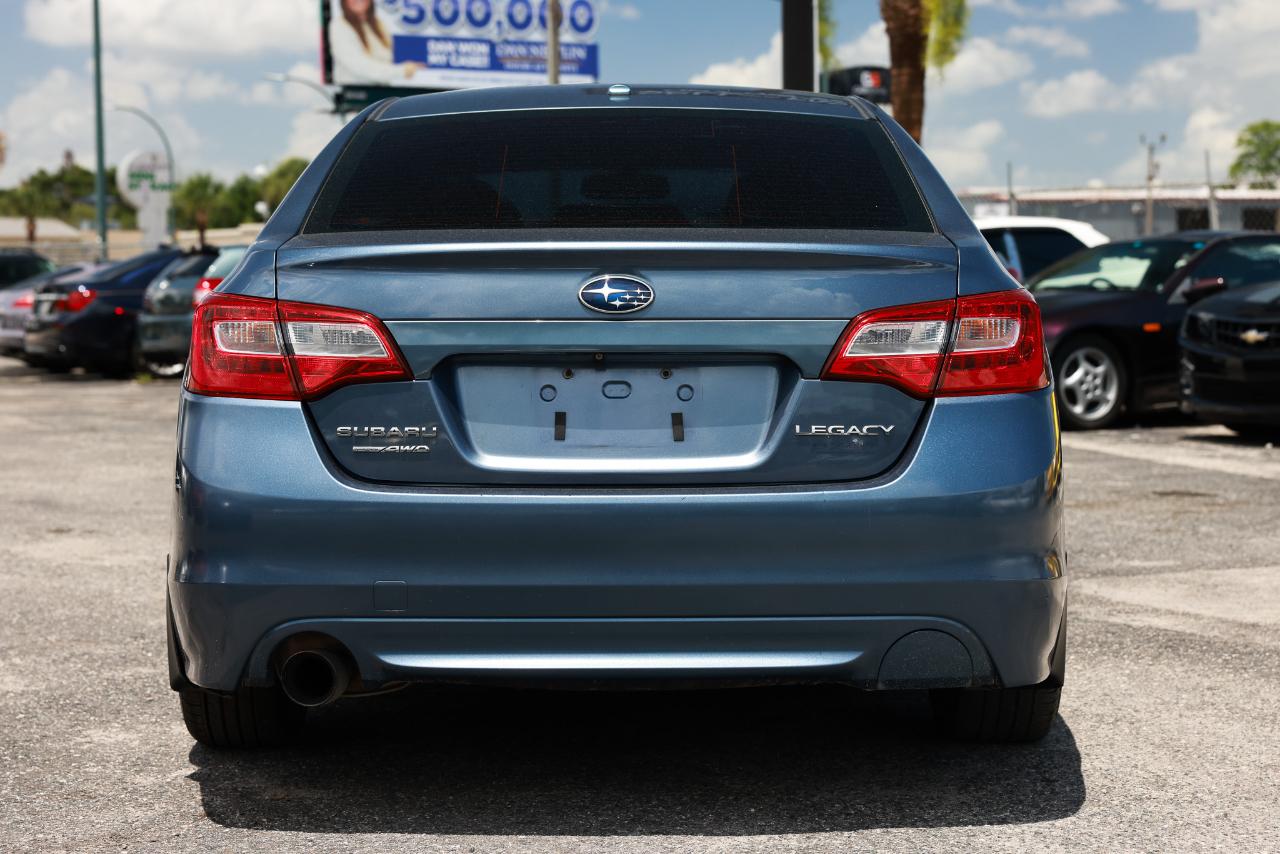 Subaru Legacy  2015