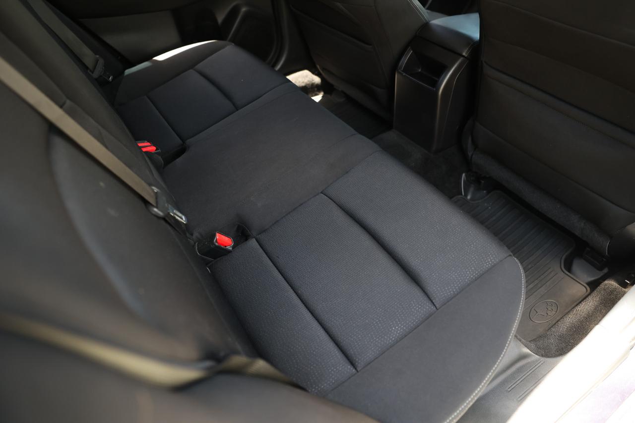 Subaru Legacy  2015