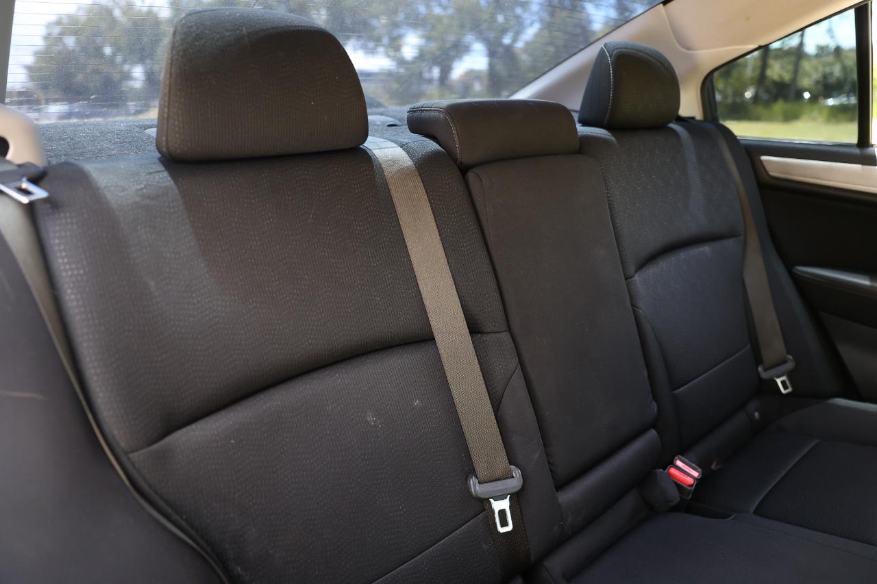 Subaru Legacy  2015