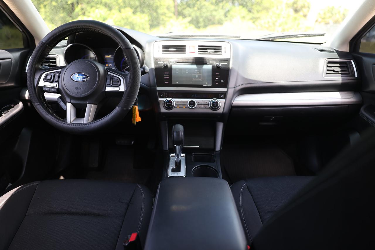 Subaru Legacy  2015