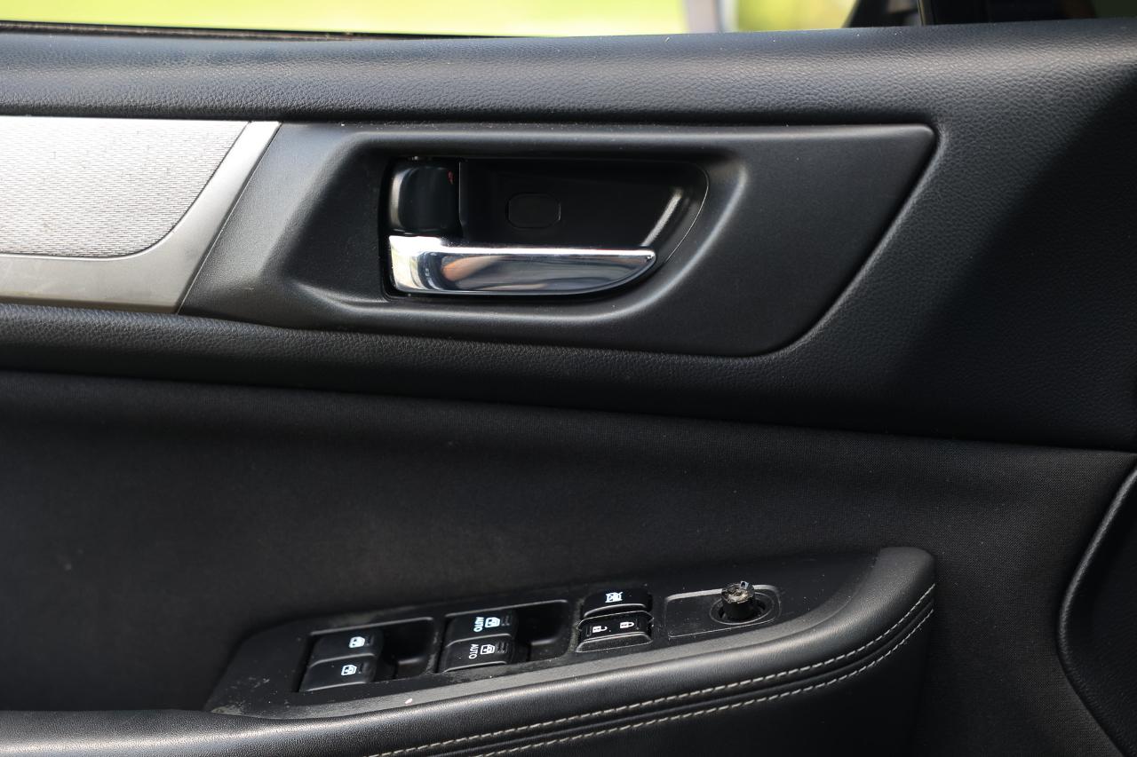 Subaru Legacy  2015