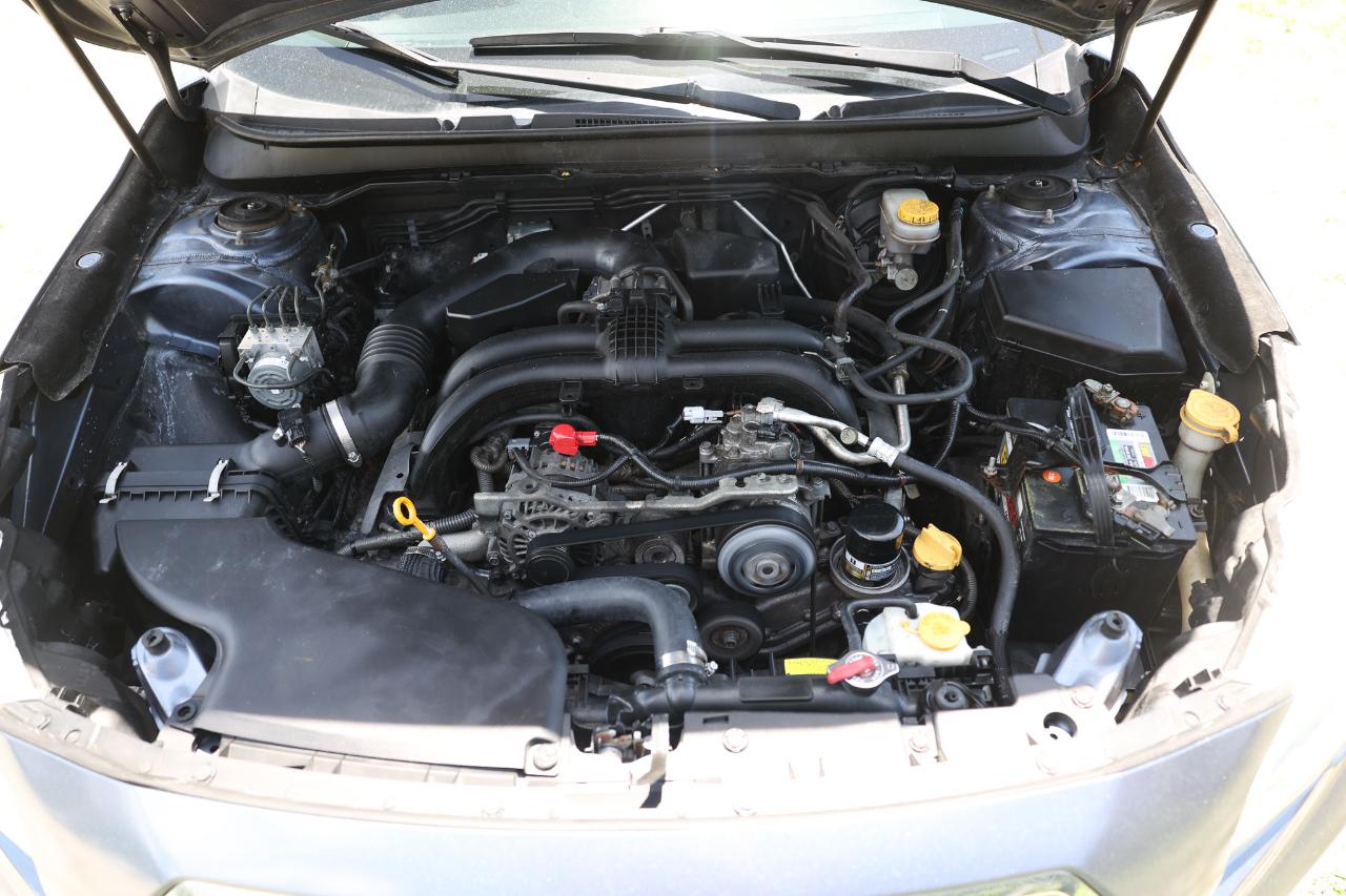 Subaru Legacy  2015