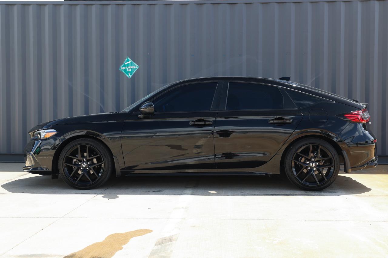 Honda Civic Hatchback  2023