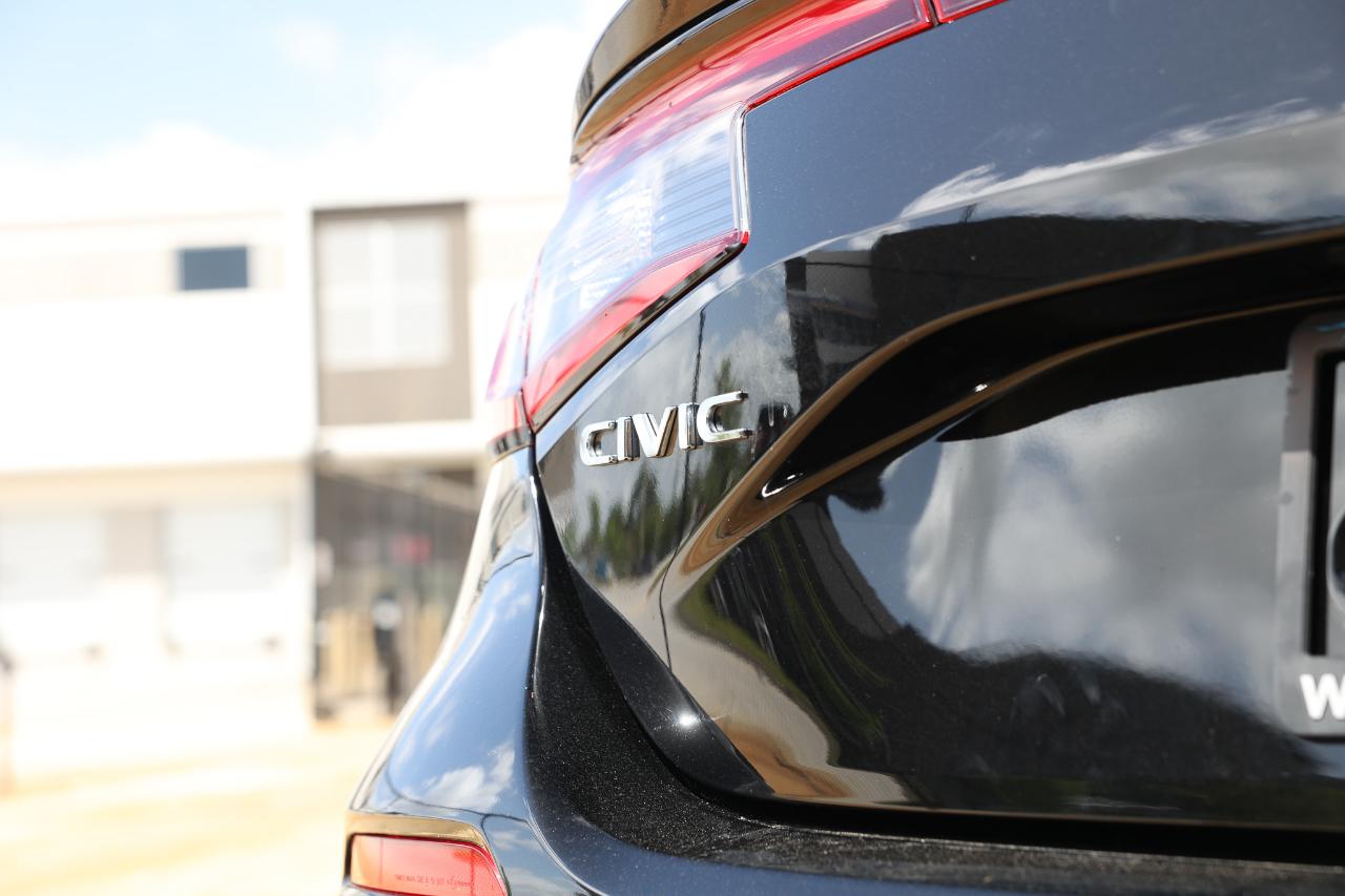 Honda Civic Hatchback  2023