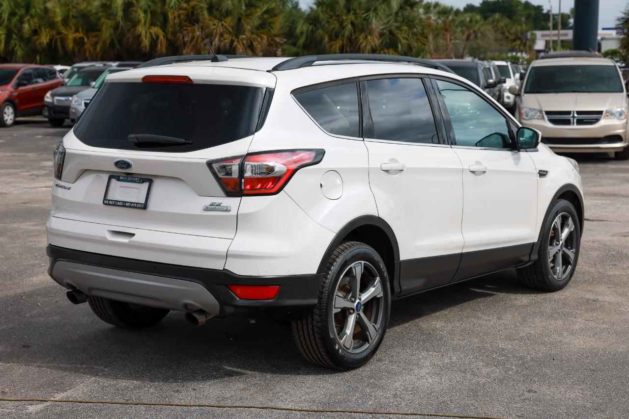 Ford Escape  2017