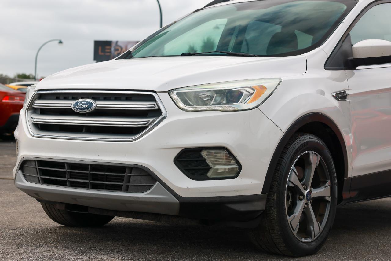 Ford Escape  2017