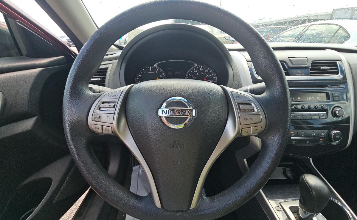 Nissan Altima  2014