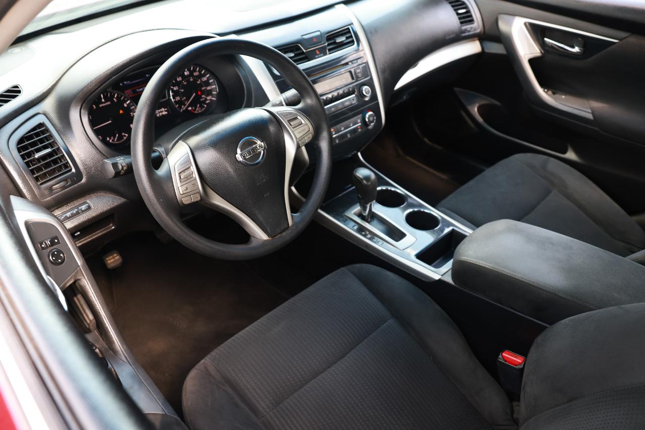 Nissan Altima  2014