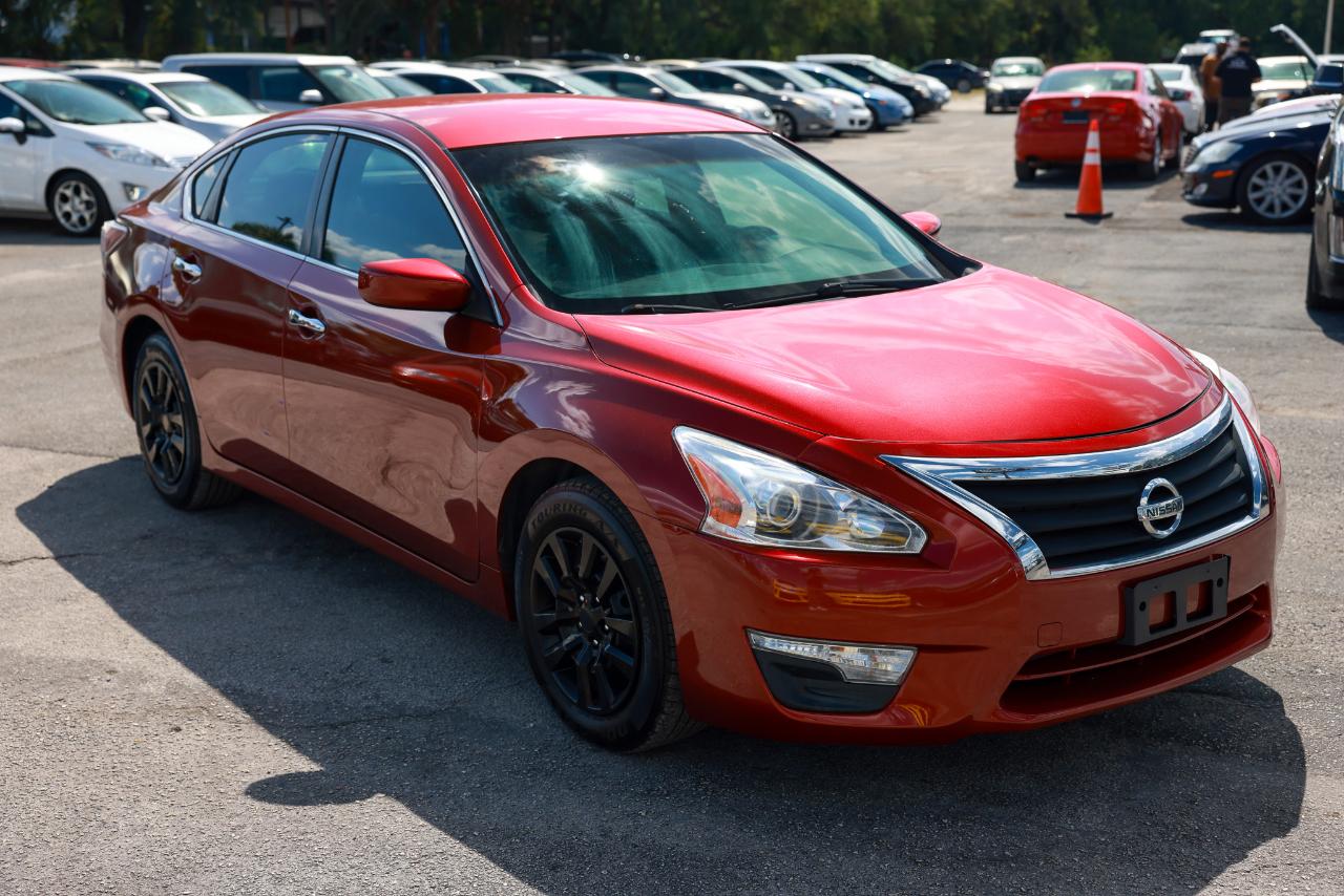 Nissan Altima  2014