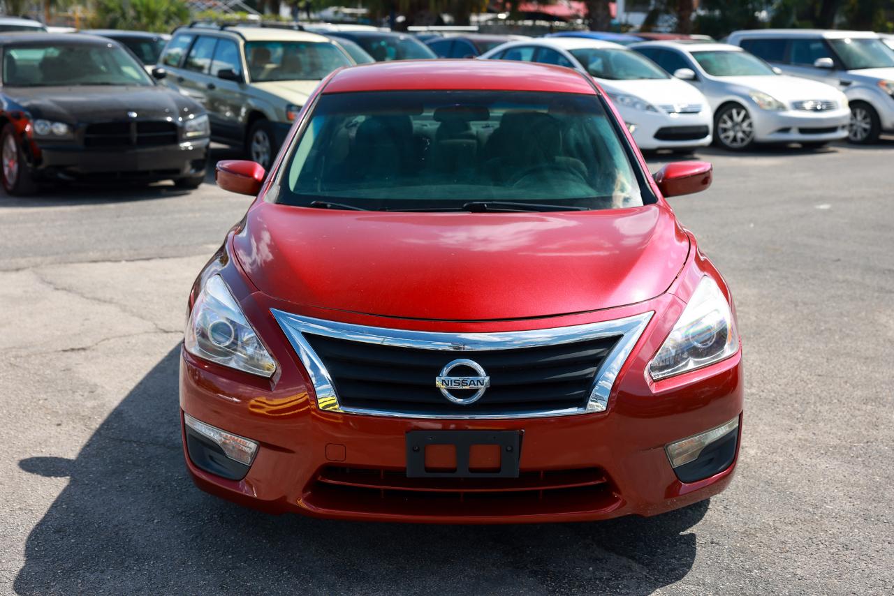 Nissan Altima  2014