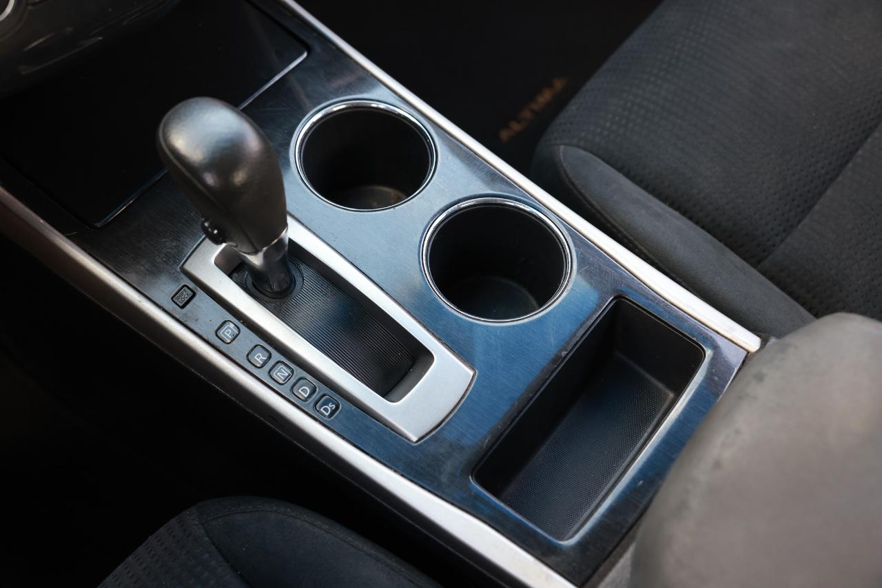 Nissan Altima  2014