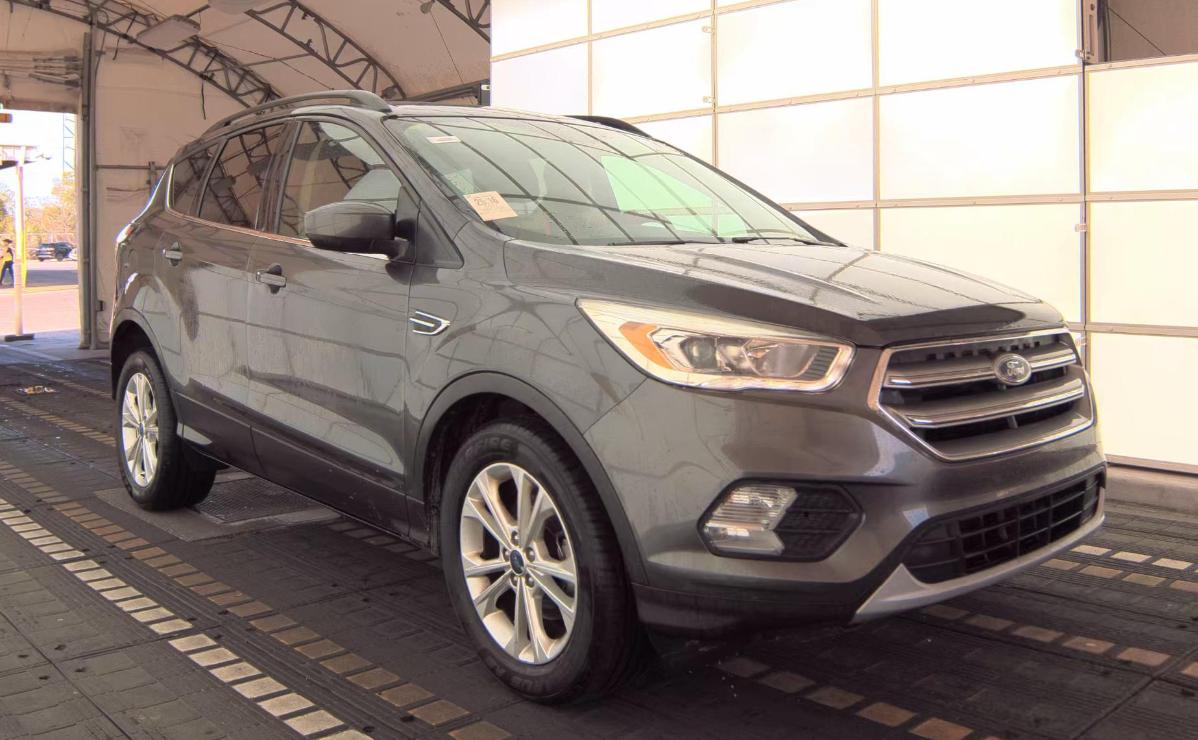 Ford Escape  2017