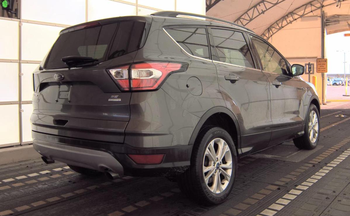 Ford Escape  2017
