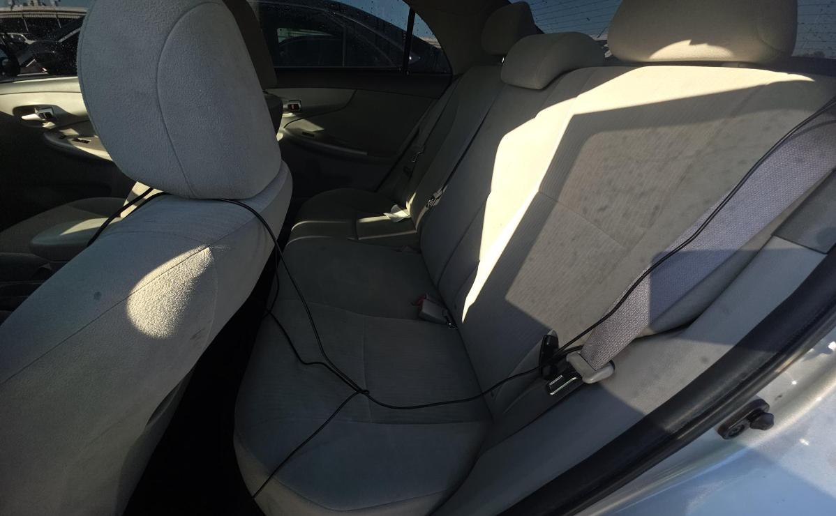 Toyota Corolla  2010