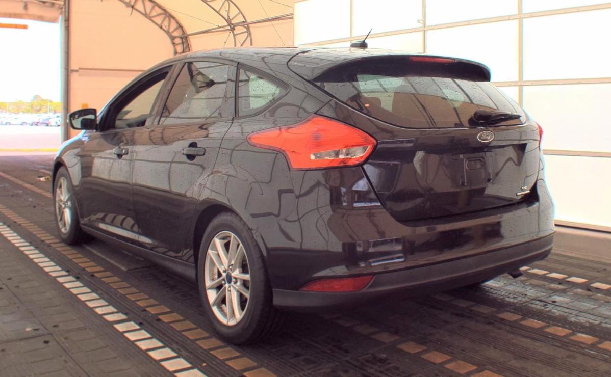 Ford Focus  2015
