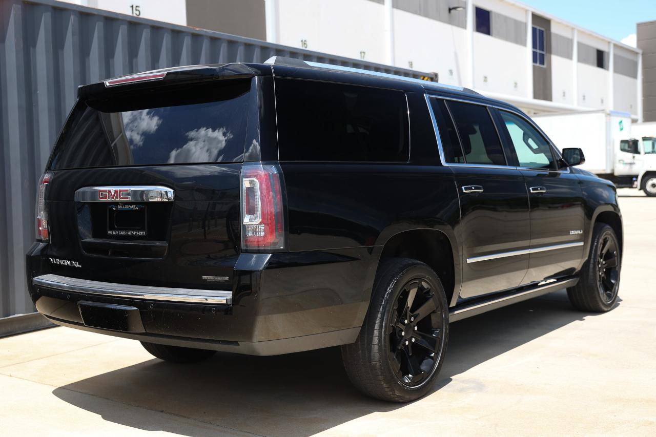 GMC Yukon XL  2017
