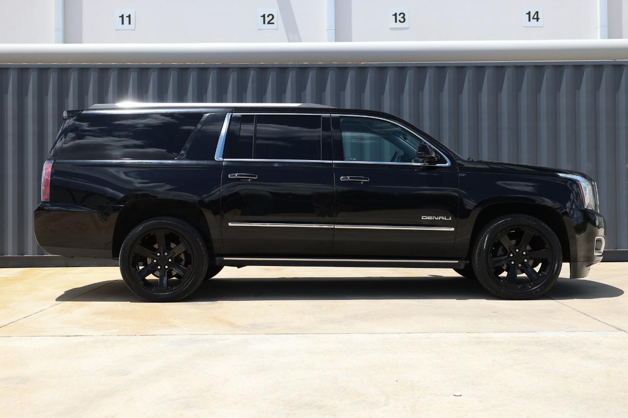 GMC Yukon XL  2017