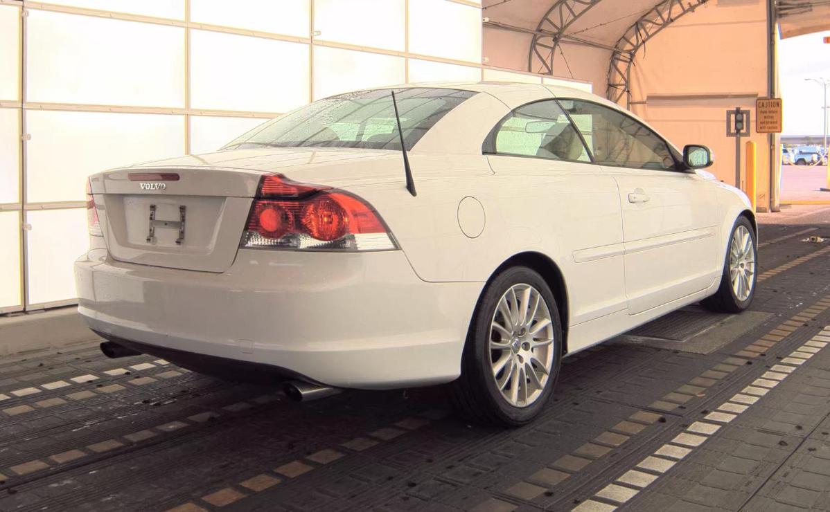 Volvo C70  2008
