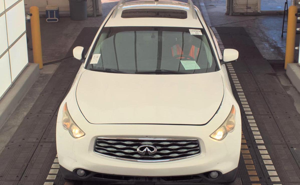 Infiniti FX35  2009