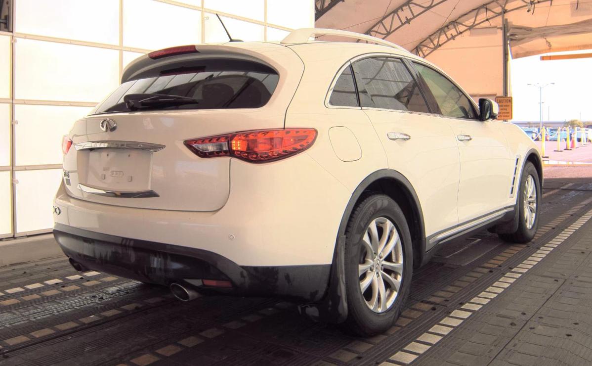 Infiniti FX35  2009