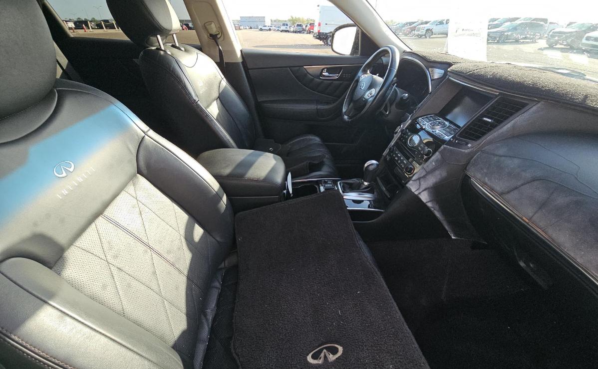 Infiniti FX35  2009