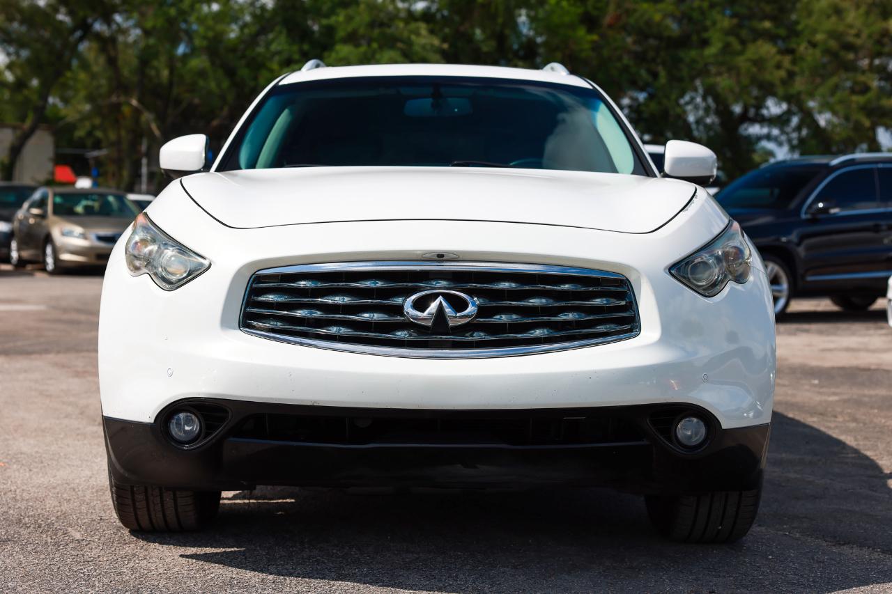 Infiniti FX35  2009