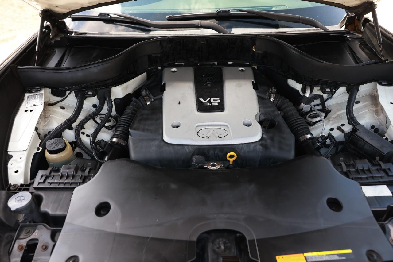 Infiniti FX35  2009