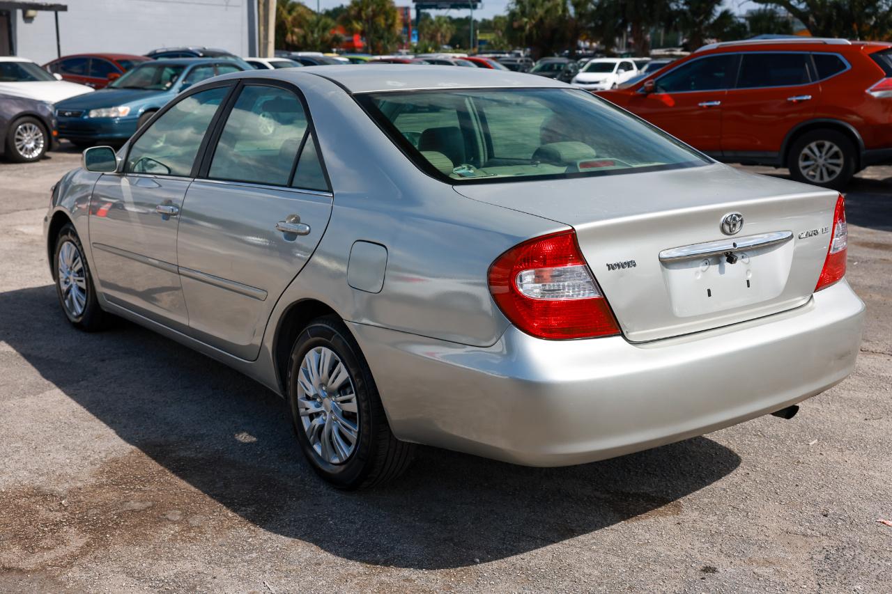 Toyota Camry  2004