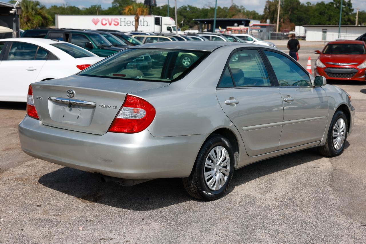 Toyota Camry  2004