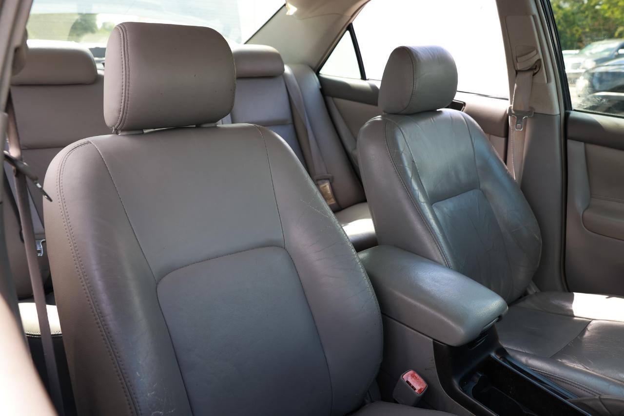 Toyota Camry  2004