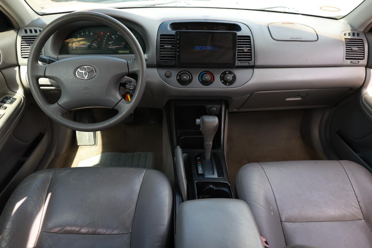 Toyota Camry  2004