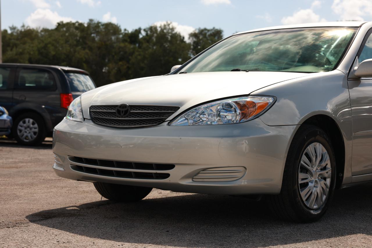 Toyota Camry  2004