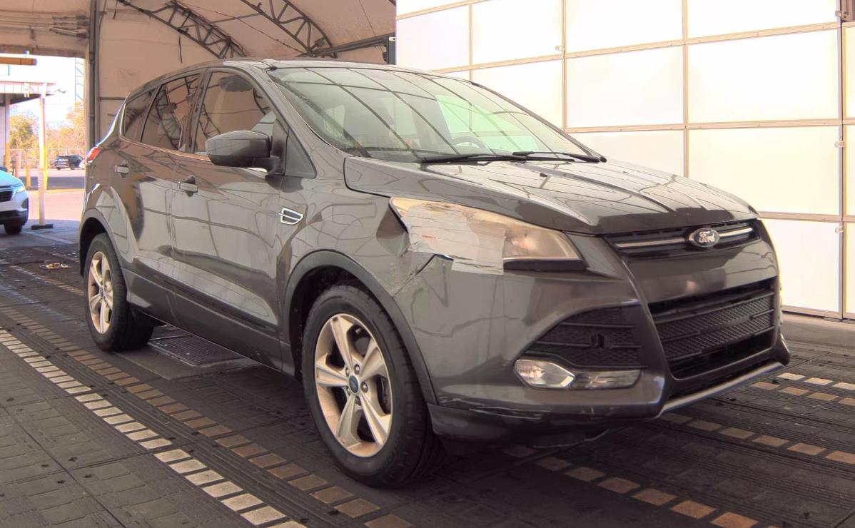 Ford Escape  2015