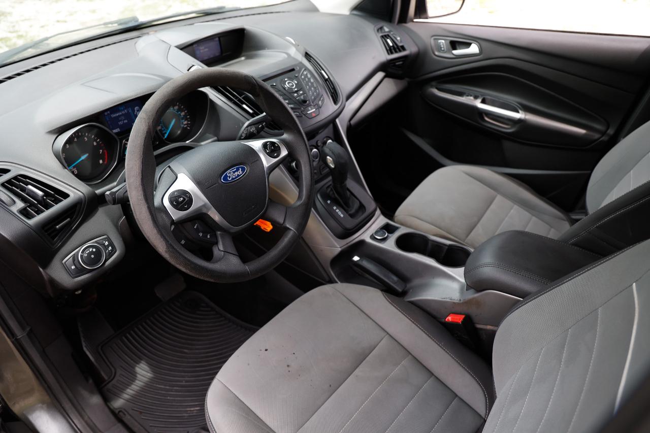 Ford Escape  2015