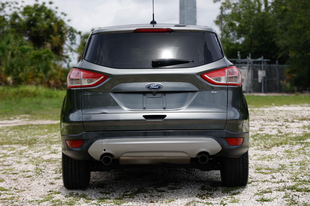 Ford Escape  2015
