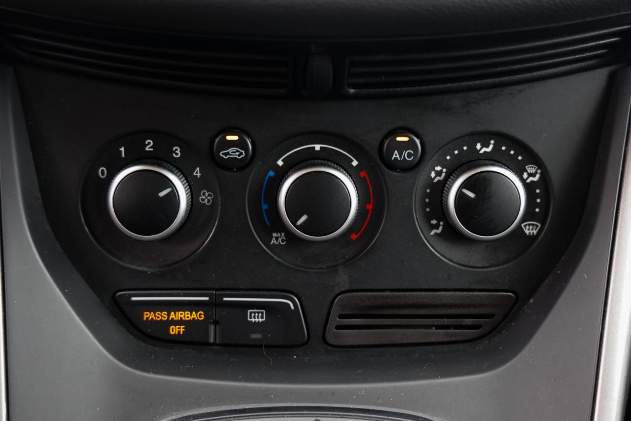 Ford Escape  2015
