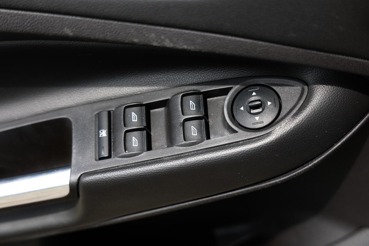 Ford Escape  2015