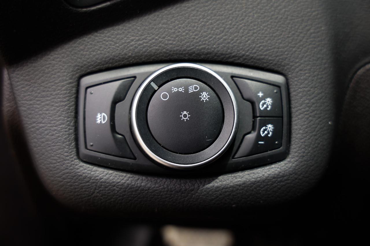 Ford Escape  2015