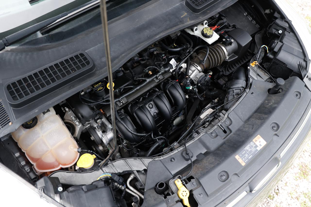 Ford Escape  2015