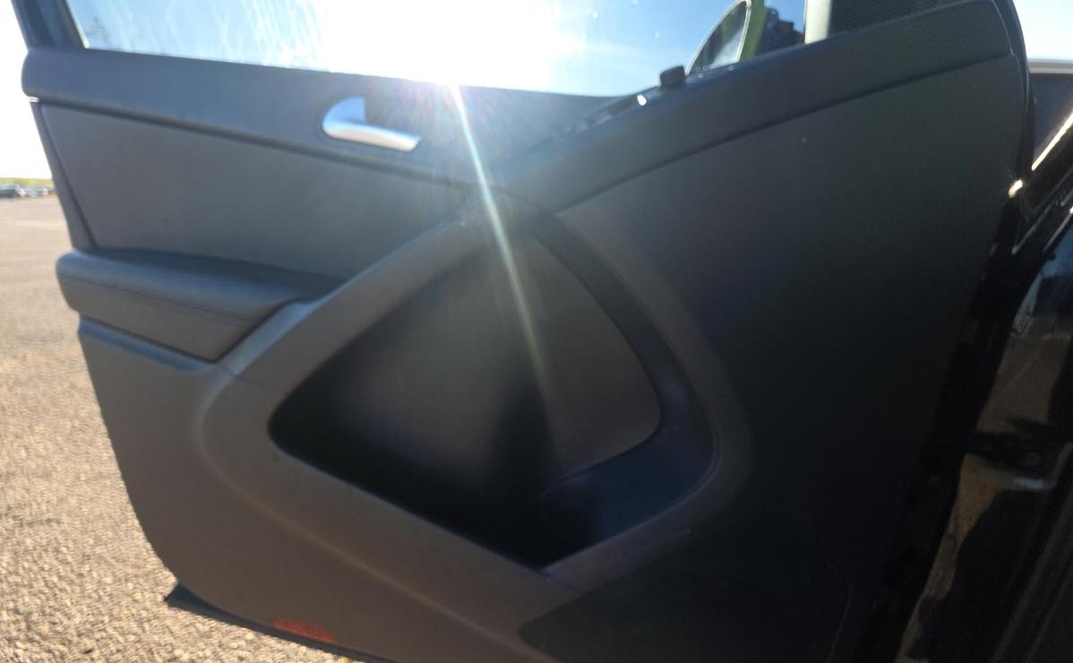 Volkswagen Tiguan  2016