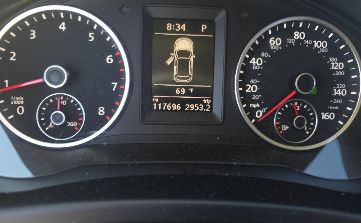 Volkswagen Tiguan  2016