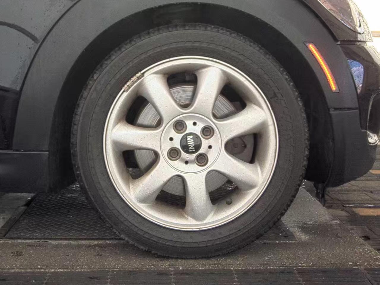 MINI Cooper Clubman  2009