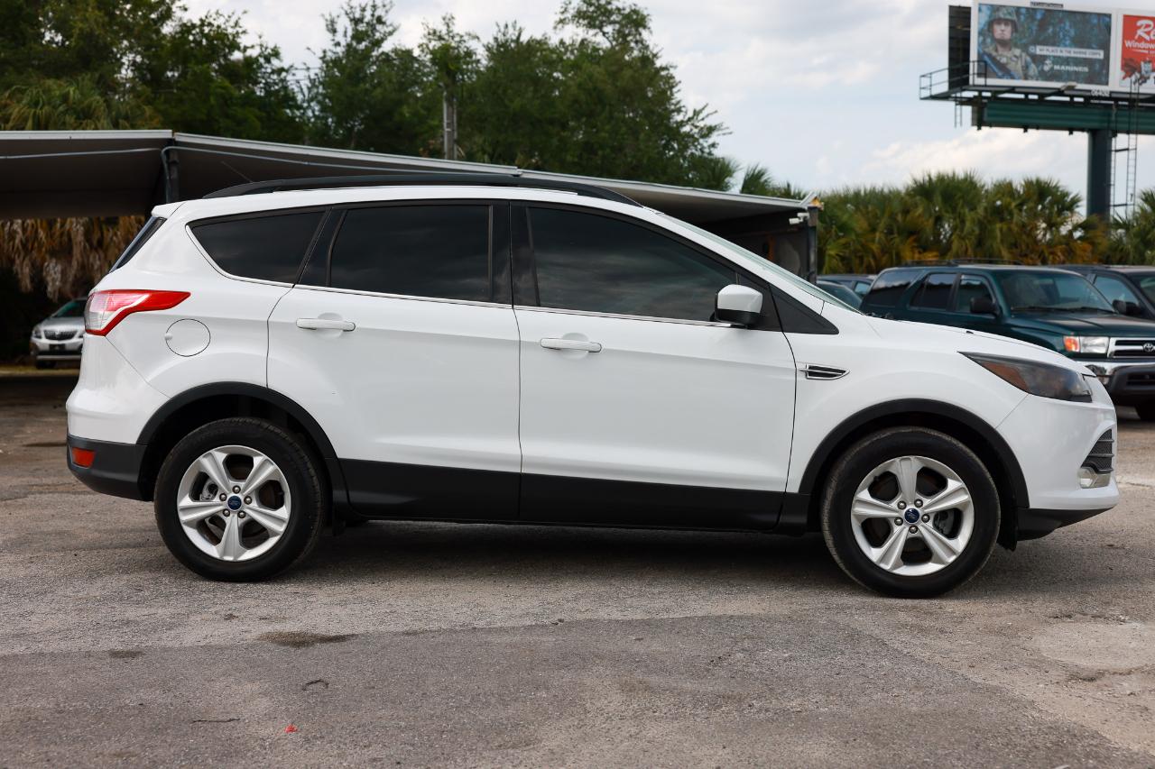 Ford Escape  2016