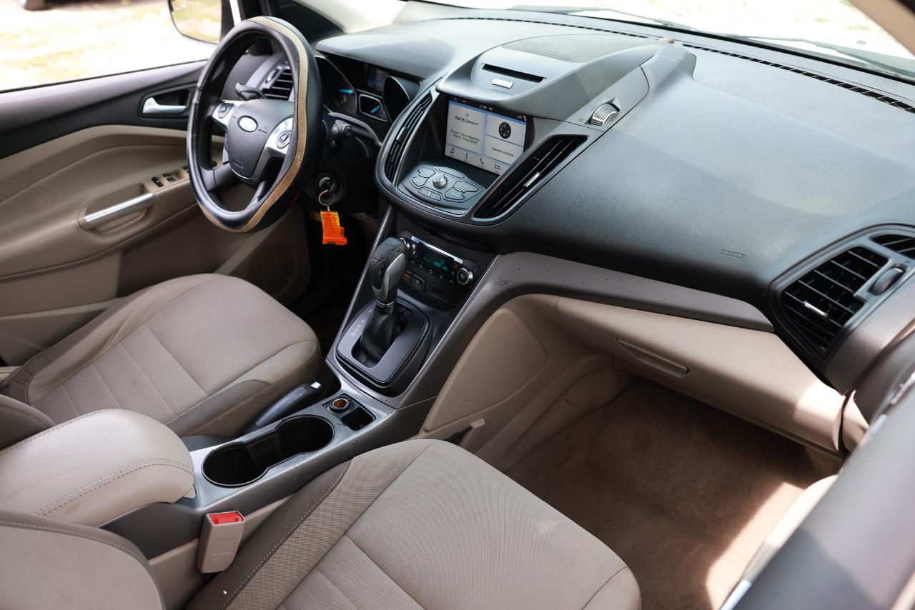 Ford Escape  2016