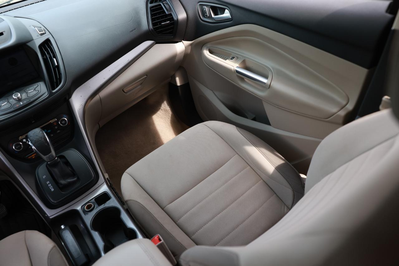 Ford Escape  2016