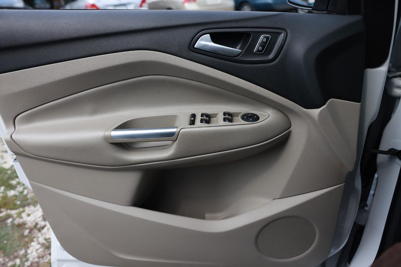 Ford Escape  2016