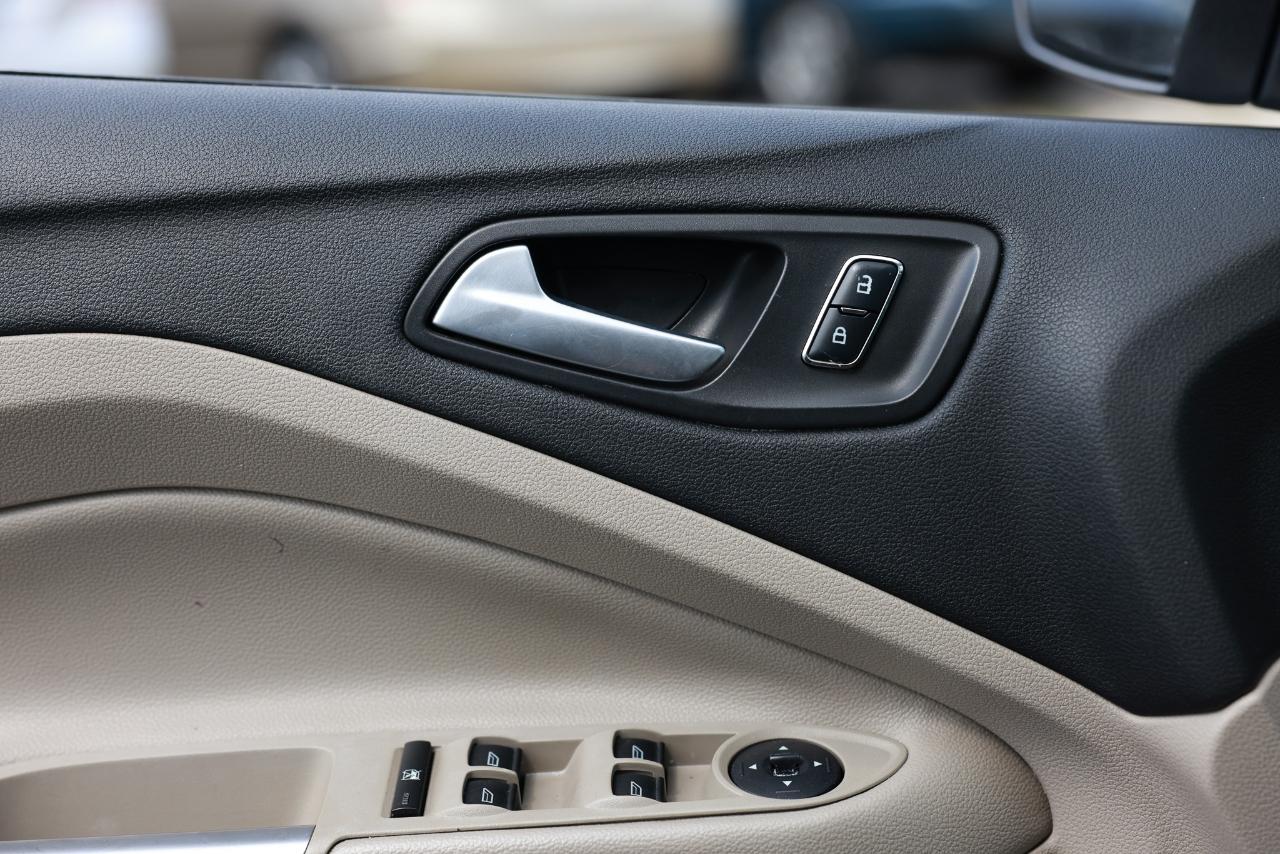 Ford Escape  2016