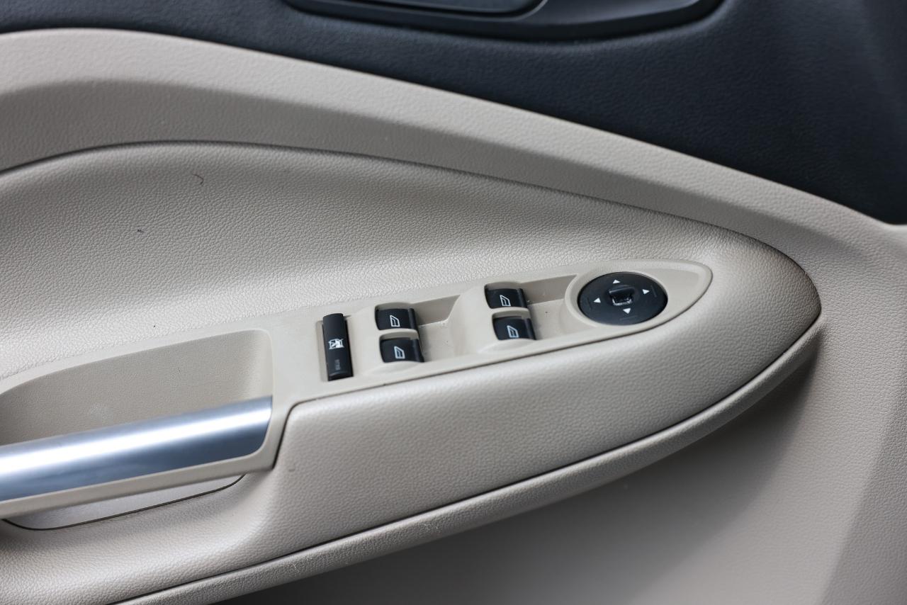 Ford Escape  2016